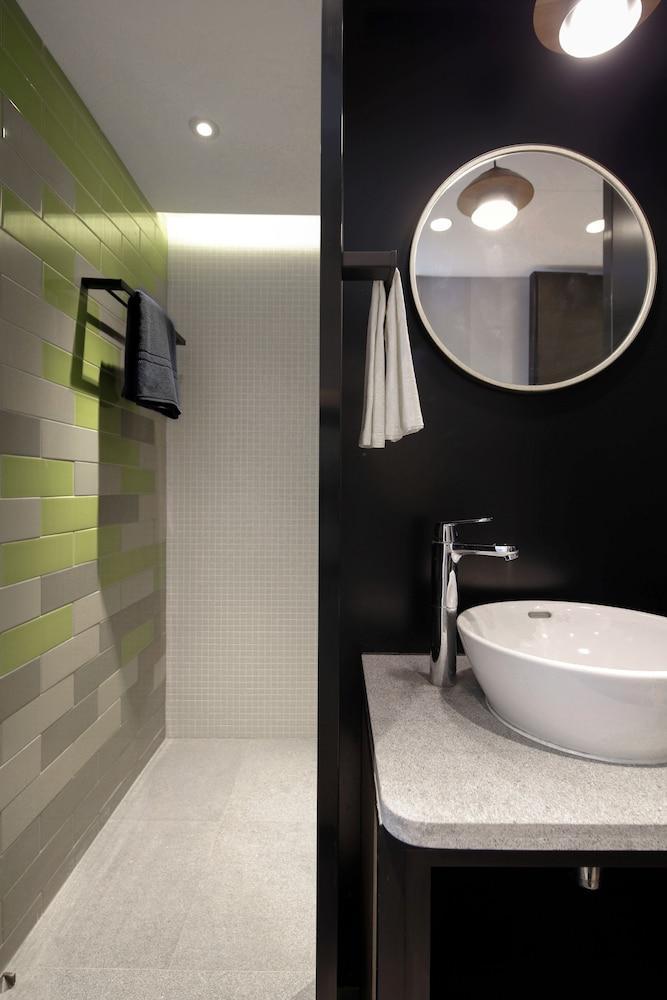 Hotel Ease Access Tsuen Wan Χονγκ Κονγκ Εξωτερικό φωτογραφία